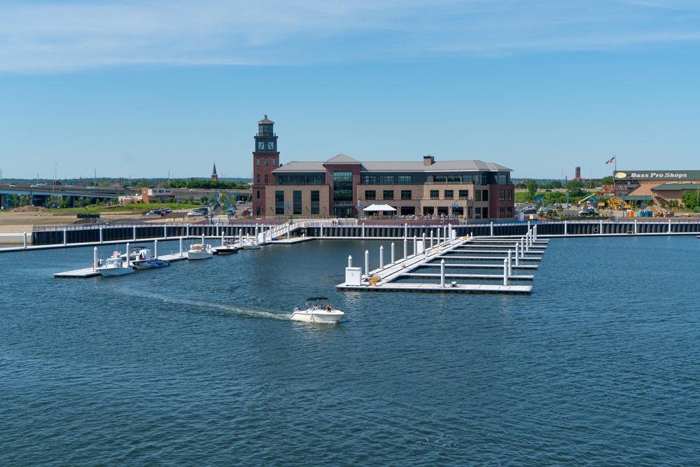 Marinas on the Long Island Sound with Boat Slips on SnagASlip Snag