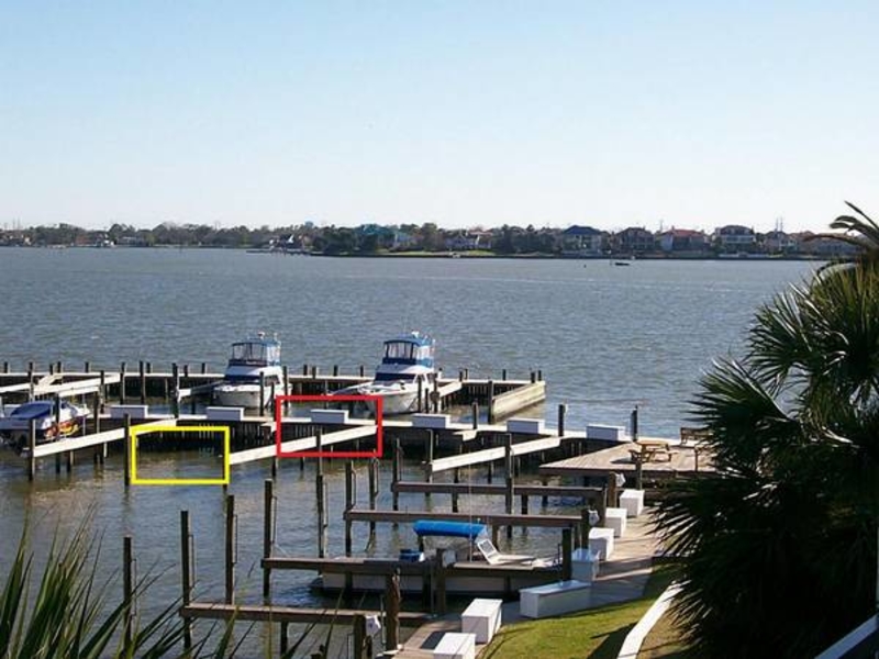 UNAVAILABLE - 45' Boat Slip for Rent on Clear Lake  