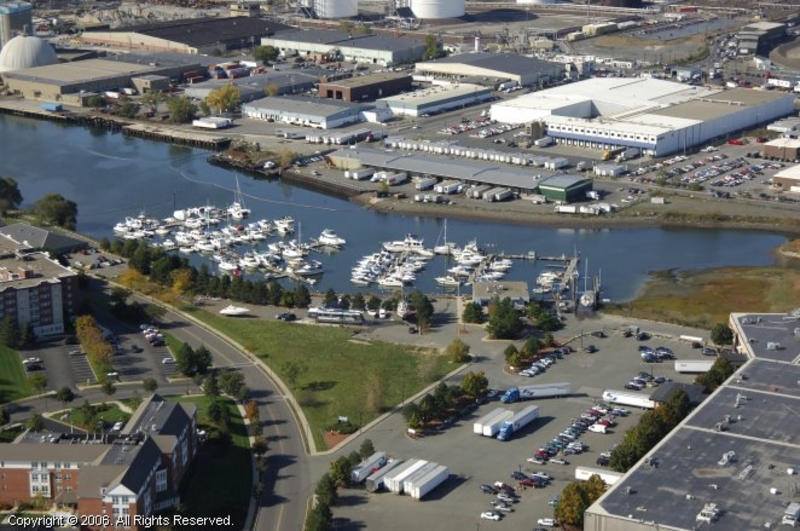 Marinas in Massachusetts with Boat Slips on SnagASlip SnagASlip