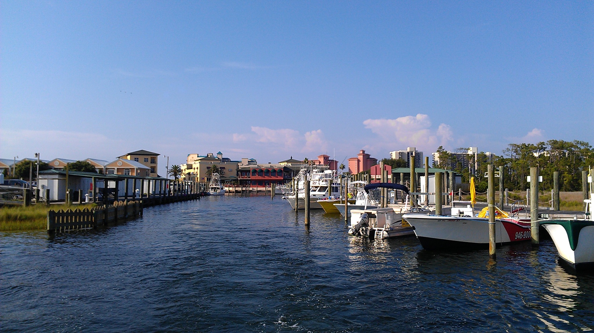 Marinas in Alabama with Boat Slips for Rent on SnagASlip SnagASlip