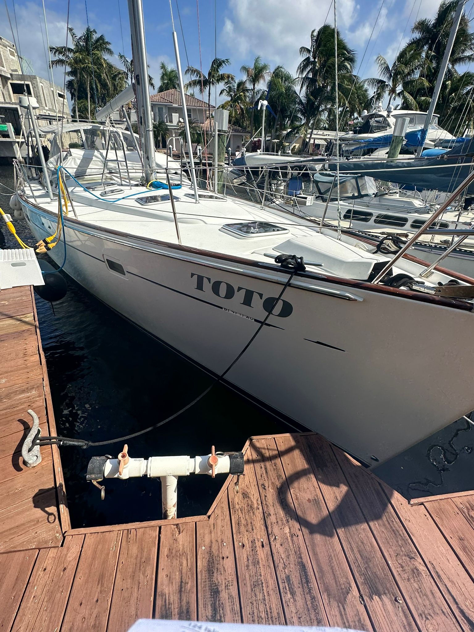 Private Boat Slip for Lease Las Olas Beach Ft. Lauderdale, Florida