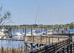 Private 32' Slip for Rent
