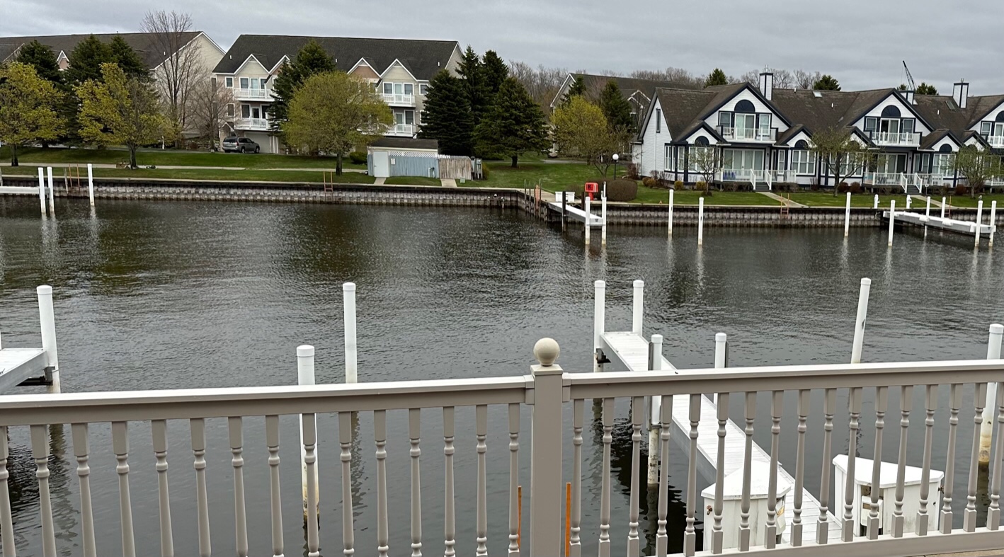 Private 40’ Slip for Lease Manistee, Michigan Lake Michigan Marina