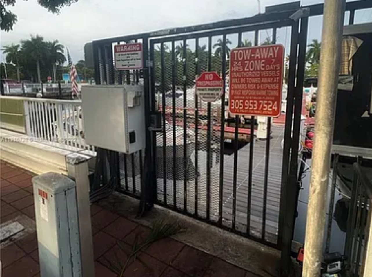 Wet Slip Available for Yacht in Aventura - Miami