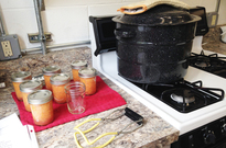 Hot water bath canning peaches