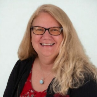 Richelle Singer