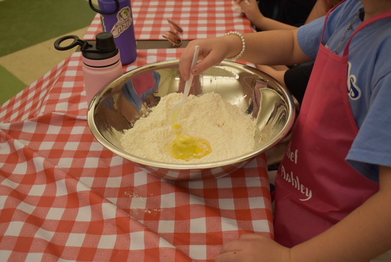 kids cooking