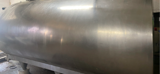 Van-Tag Farm milk tank 