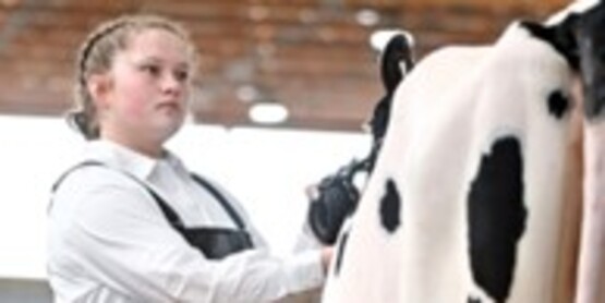  Chautauqua County 4-H Member Evie Woodis was accepted into the New York State Animal and Agricultural Leadership Program