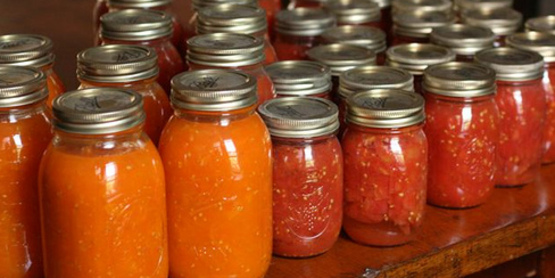 Canning tomatoes