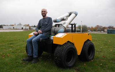 Heavy-Duty Mobile Manipulator for Construction