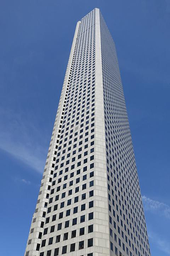 JPMorgan Chase Tower is one of two buildings set to be sold to a Hines-Cerberus consortium.