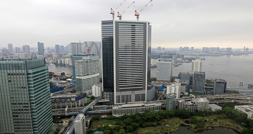 Construction is ongoing at the Takeshiba Area Development Plan A Block development.