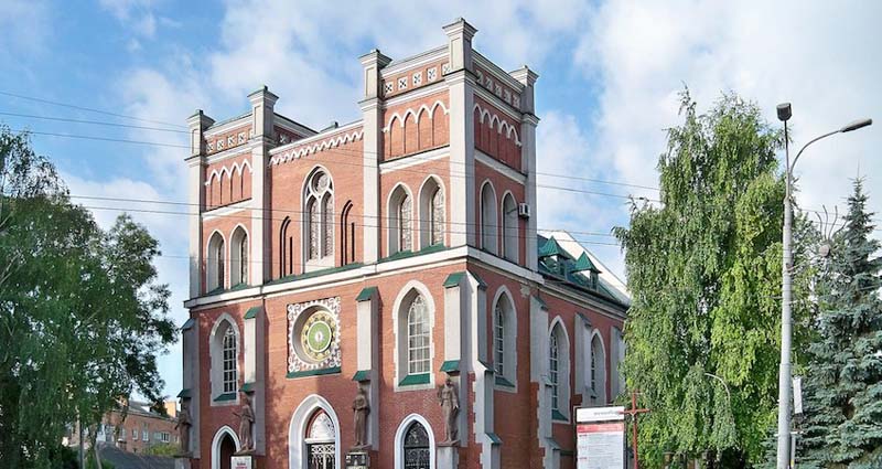 Monument in the city of Rivne, Ukraine. Neovitaha777 - CC-BY-SA
