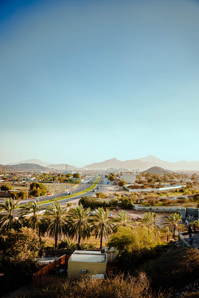 Fujairah - United Arab Emirates. Photo by Yachuzz X1 on Unsplash