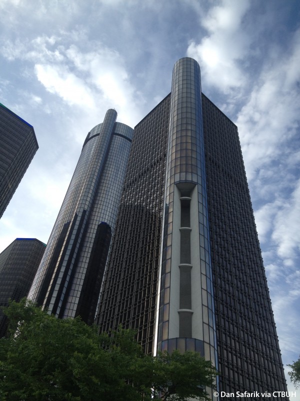 300 Tower. Image credit: Dan Safarik, CTBUH