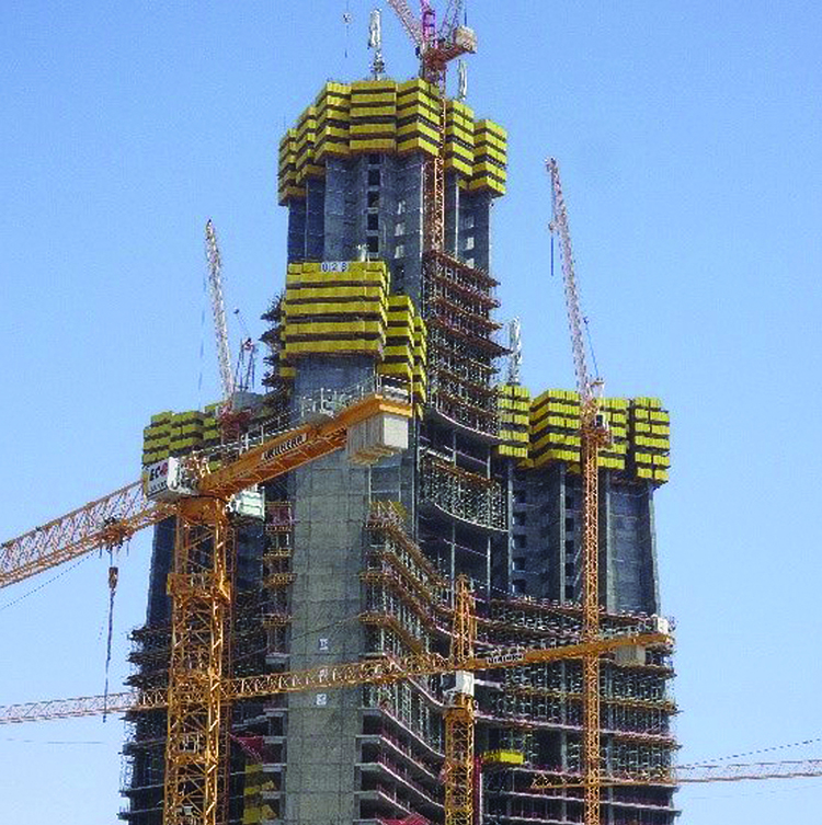 Jeddah Tower Surpasses 100 Floors as Construction Advances