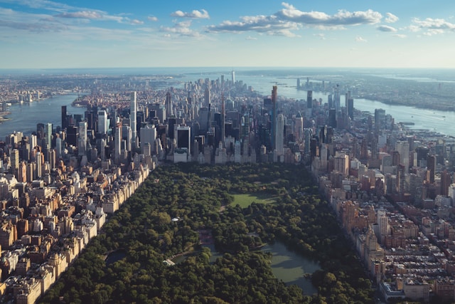 New York City. Photo by Jermaine Ee