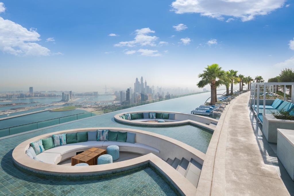 The Address Infinity Pool