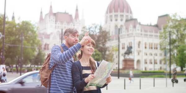 How to Explore a New City