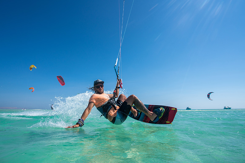 Kite Surfing Cat Island