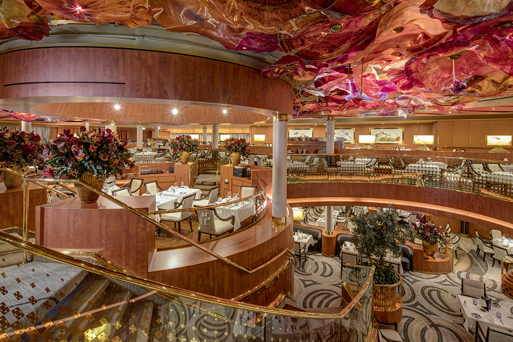 Dining Room on the Noordam