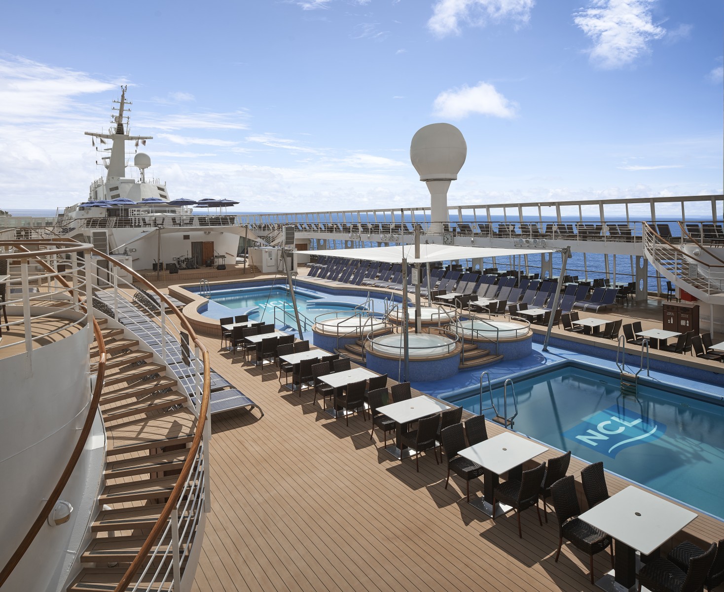 Norwegian Sky Pool Deck