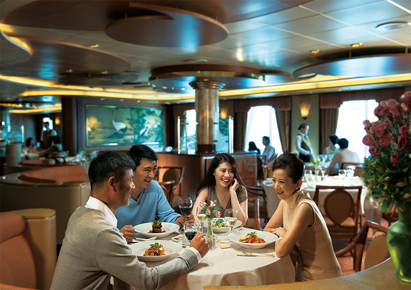 Main Dining room on Sapphire Princess