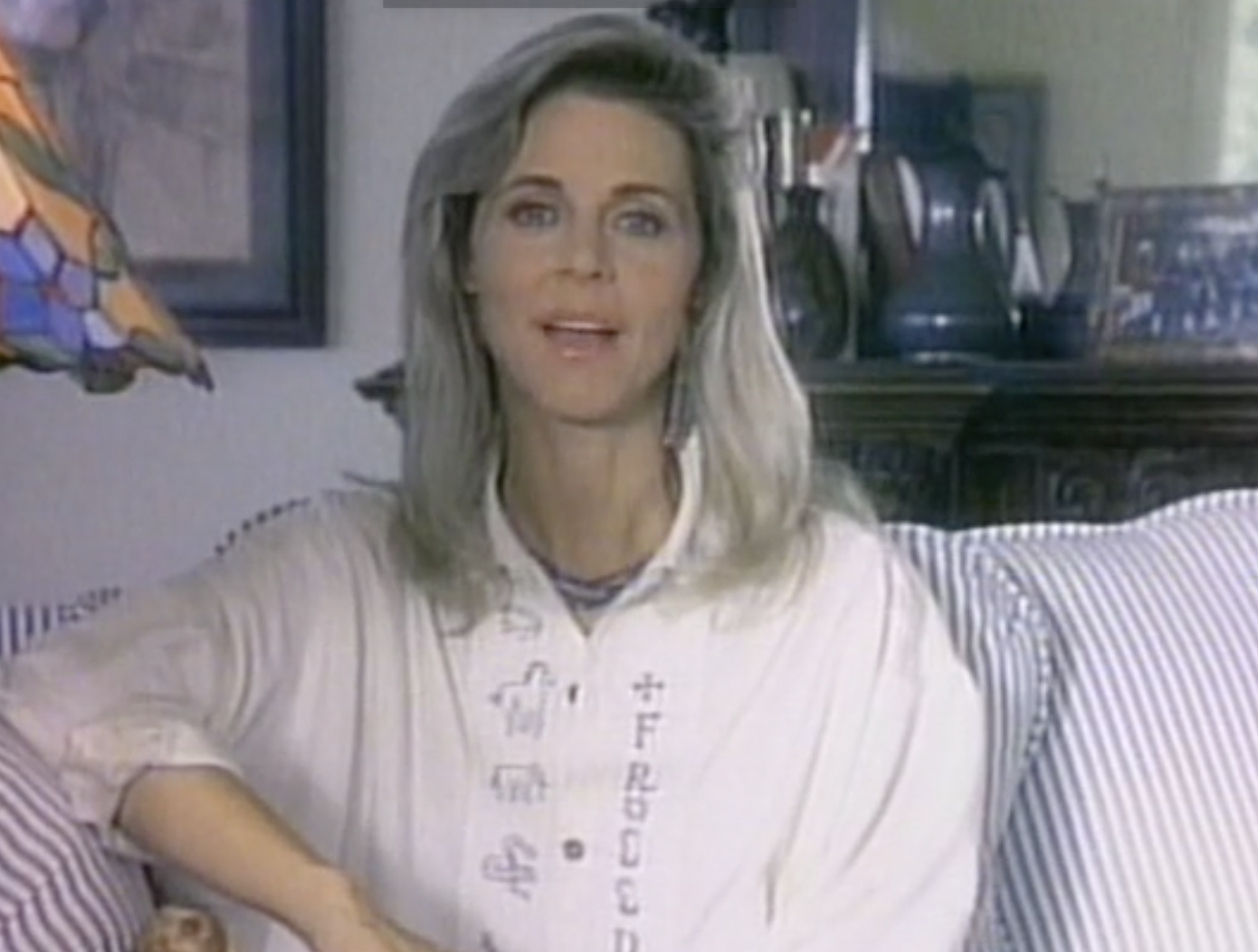 Lindsay Wagner in her Farm Sanctuary anti-veal PSA. Lindsay Wagner in her Farm Sanctuary anti-veal PSA.