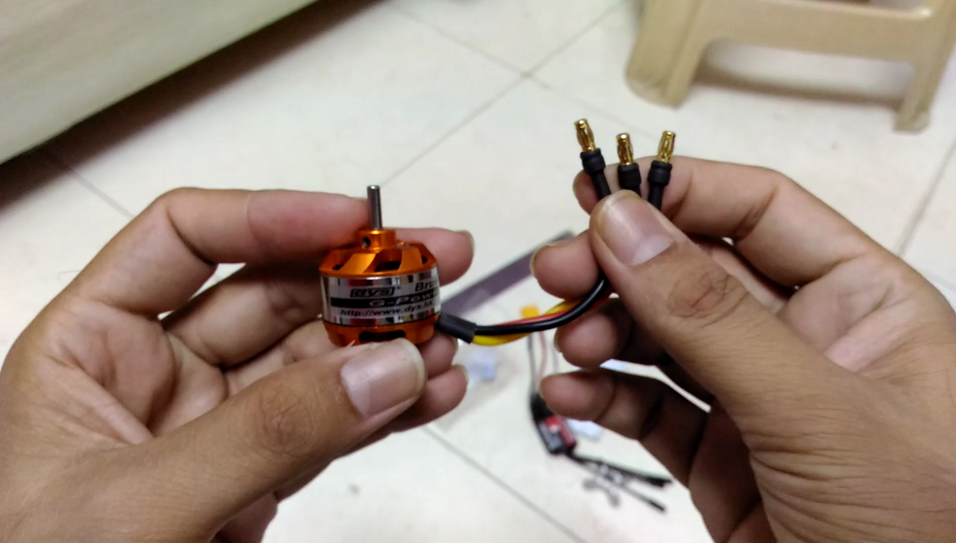 DYS D2822 1450 KV Motor Review with Thrust Test | Flite Test