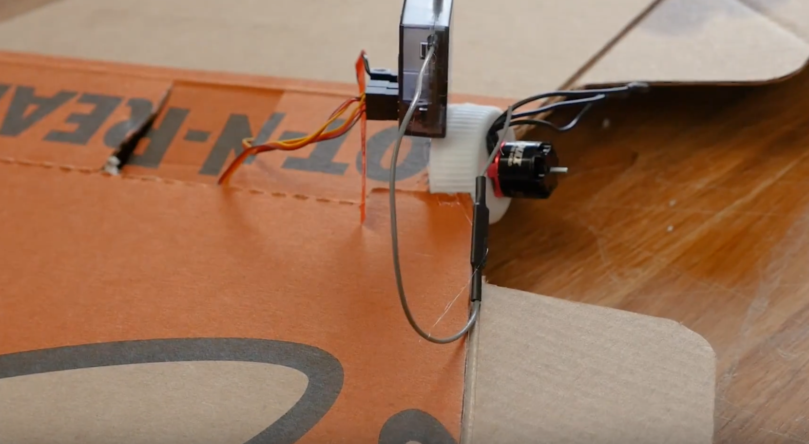 Flying Wing made from a Cardboard Pizza Box! Flite Test