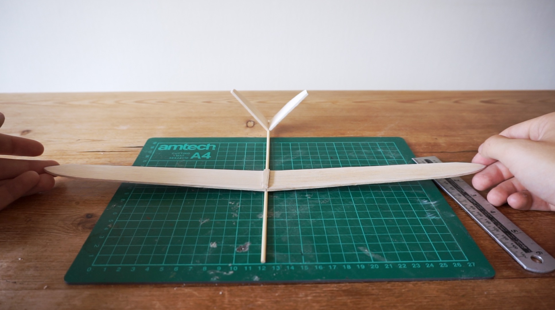How To Make Brilliantly Simple Tiny Chuck Gliders Flite Test