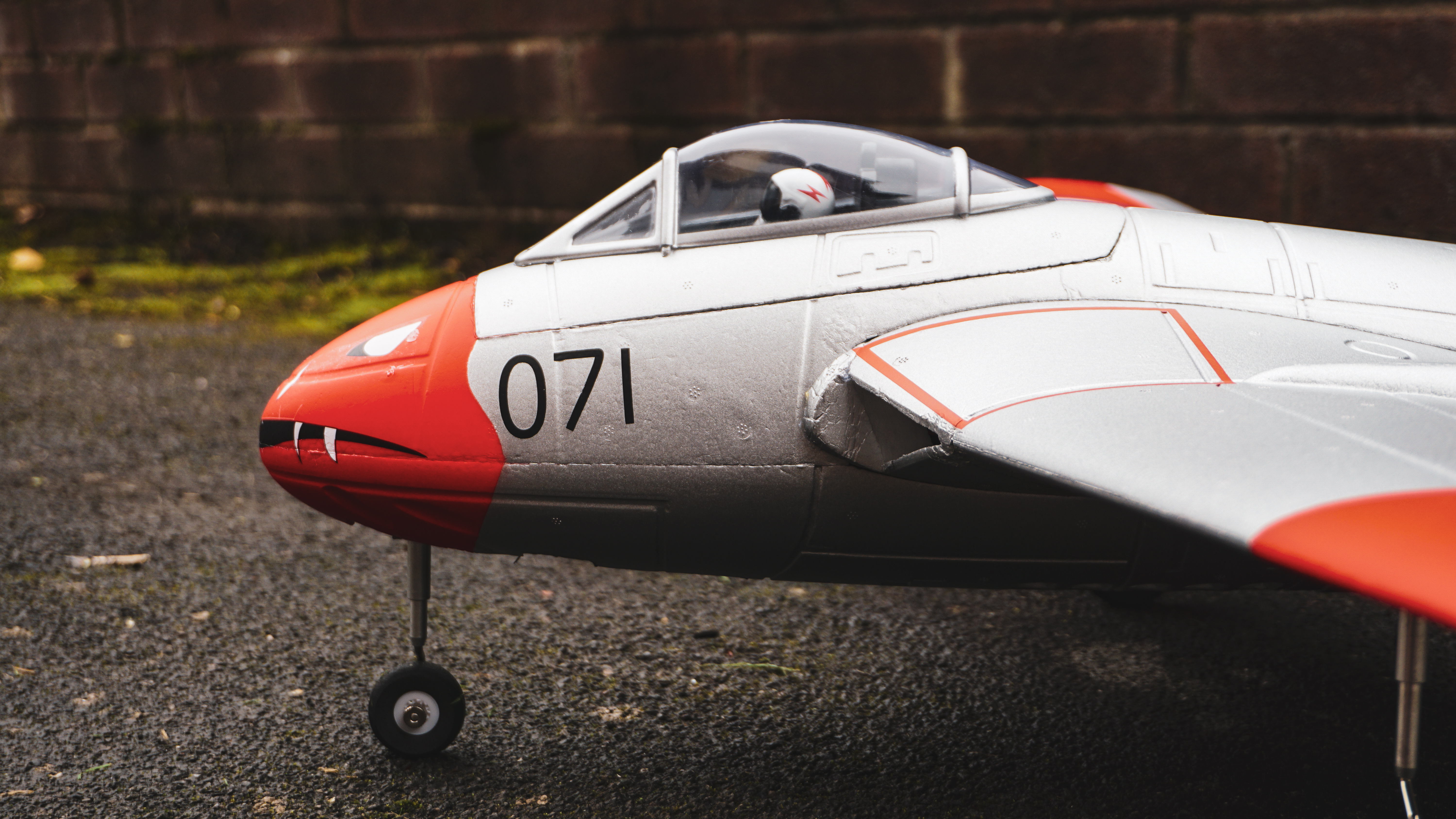 Durafly DH-100 Vampire (Canadian Edition) Review | Flite Test
