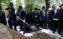 Jews bury the remains of Holocaust victims in the Jewish cemetery in Budapest, Hungary April 15, 2016.