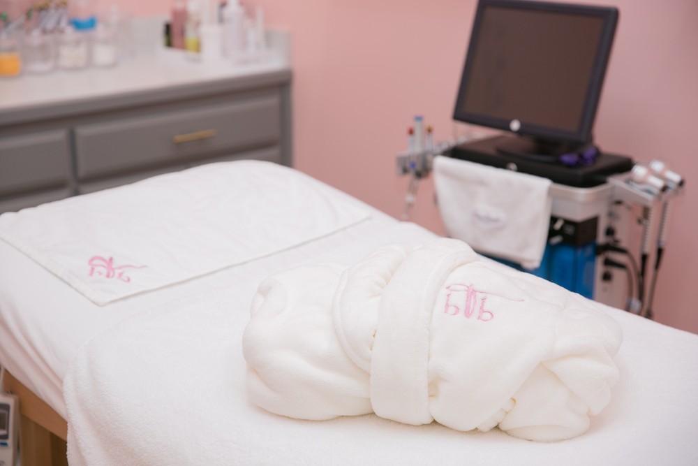 SPONSORED Ask an Esthetician The Belle & Blush Beauty Bar Little