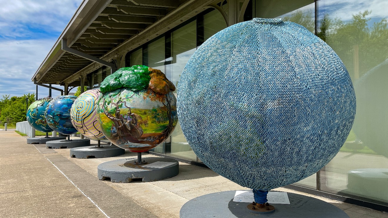 'Cool Globes: Hot Ideas for a Cooler Planet' Heats Up the Clinton Center - Vimarsana News