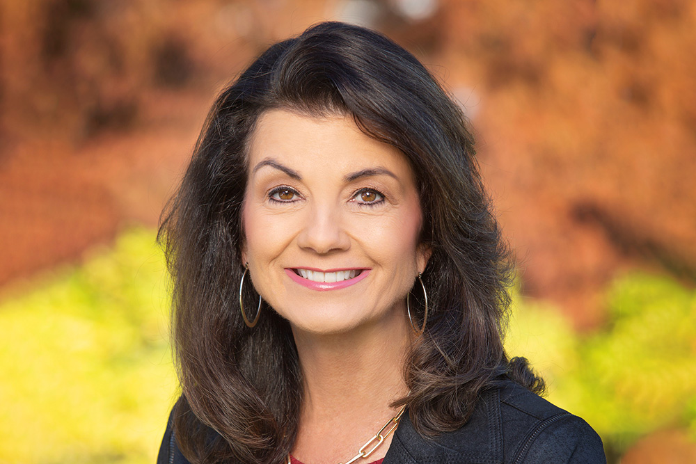 Best Real Estate Agents 2022 Lynn Dickey Little Rock Soiree Magazine