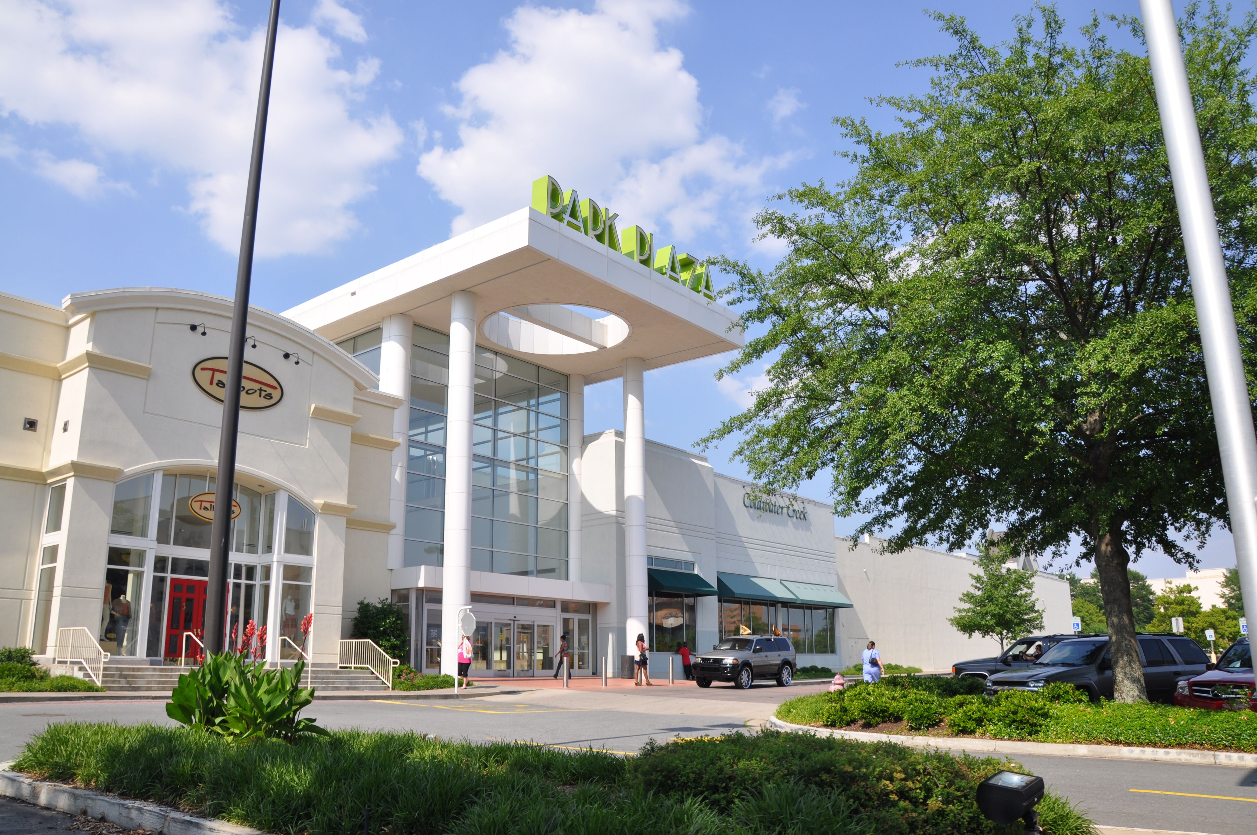 Park Plaza Mall Has New Owner In Waiting Arkansas Business News