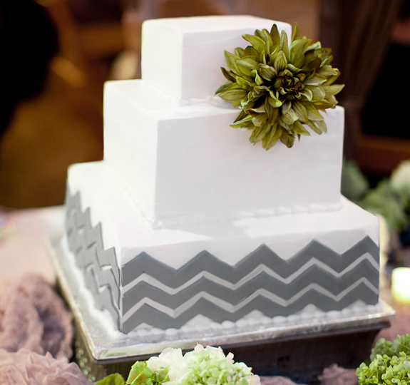 21 Great Bride & Groom's Cakes from the Past Season Arkansas Bride