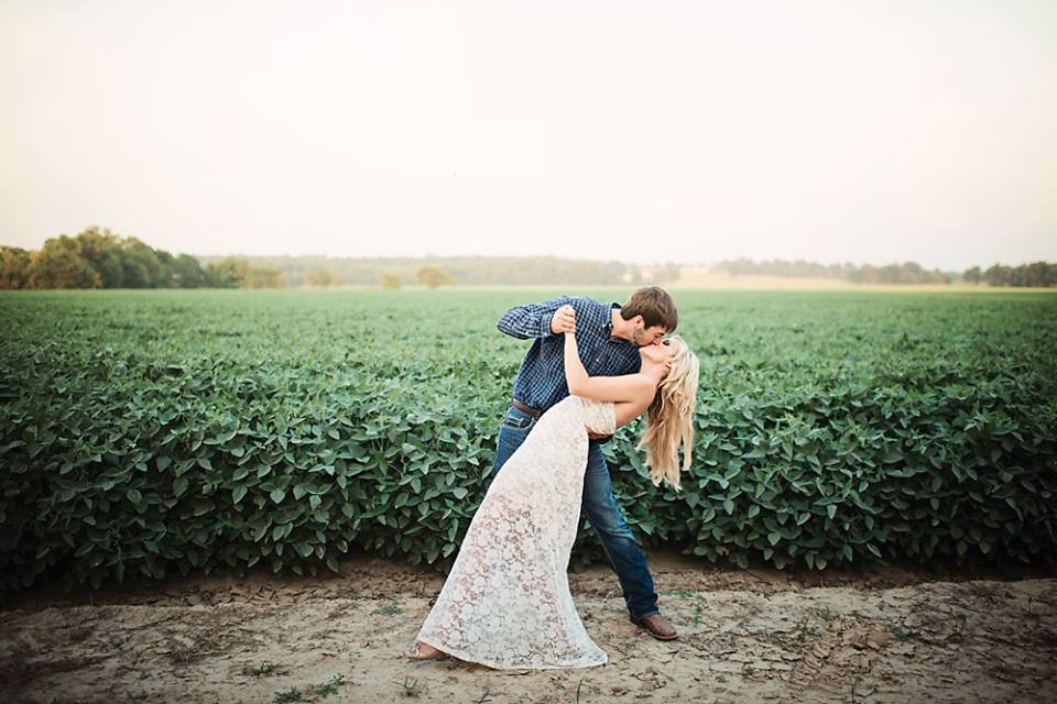 Arkansas Engagement Kelsey Dow & Tyler Mason of Jonesboro Arkansas Bride