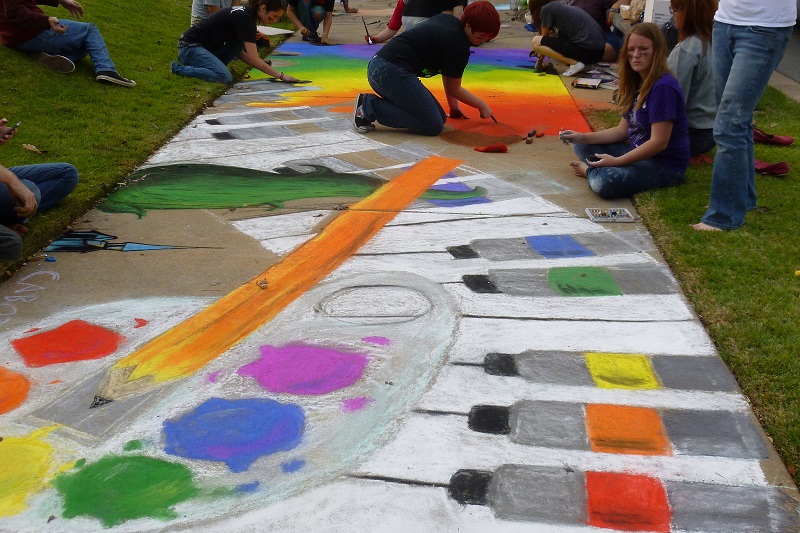 5 Events for Weekend Fun Sidewalk Chalk, Teddy Bear Picnic and More