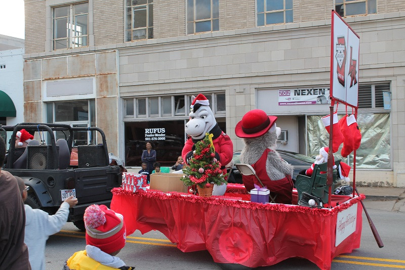 Photo Album Big Jingle Jubilee Holiday Parade in Downtown Little Rock