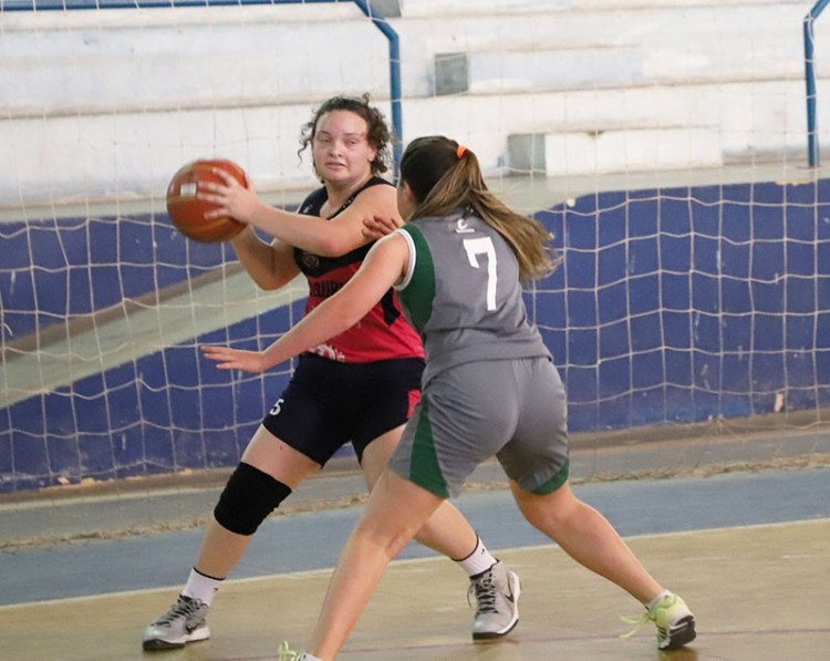 .:: arceburgo_mais_uma_cidade_nas_minhas_coberturas_contos_recolhidos20_70642.jpg ::.