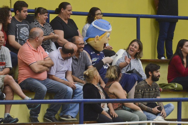 .:: as_figuracas_da_lbf_caixa_68456.jpg ::.