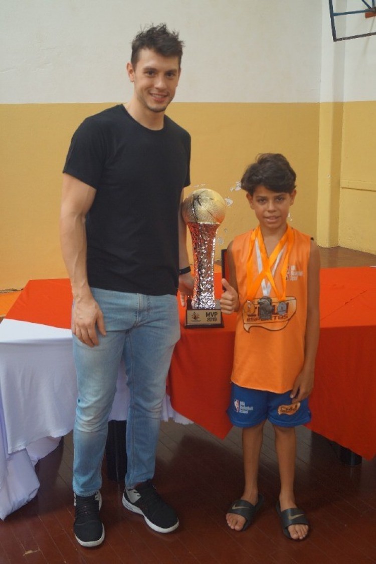 .:: campeao_sul_americano_pelo_botafogo_participa_de_evento_esportivo_em_franca_68757.jpg ::.