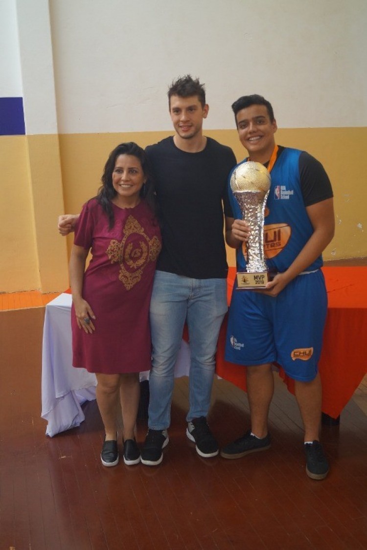 .:: campeao_sul_americano_pelo_botafogo_participa_de_evento_esportivo_em_franca_68758.jpg ::.