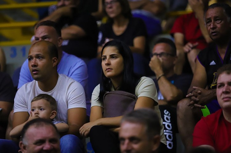 .:: lances_livres_de_franca_87_x_88_sao_paulo_pelo_nbb_68751.jpg ::.