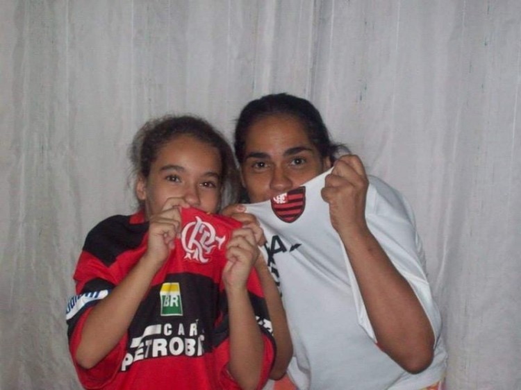 .:: maria_eduarda_pereira_e_assim_se_passaram_17_anos_70140.jpg ::.