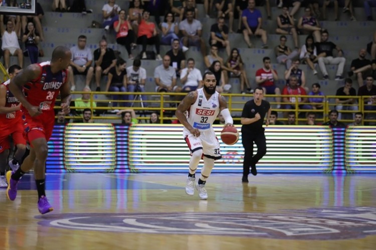 .:: quimsa_argentina_vence_em_franca_pela_champions_league_americas_68471.jpg ::.