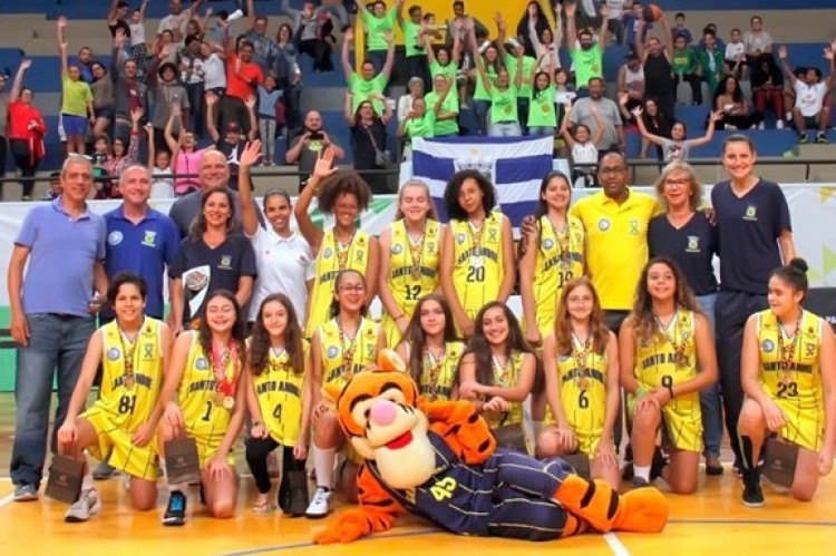 .:: santo_andre_mantem_trabalho_referencial_na_base_em_2019_68843.jpg ::.